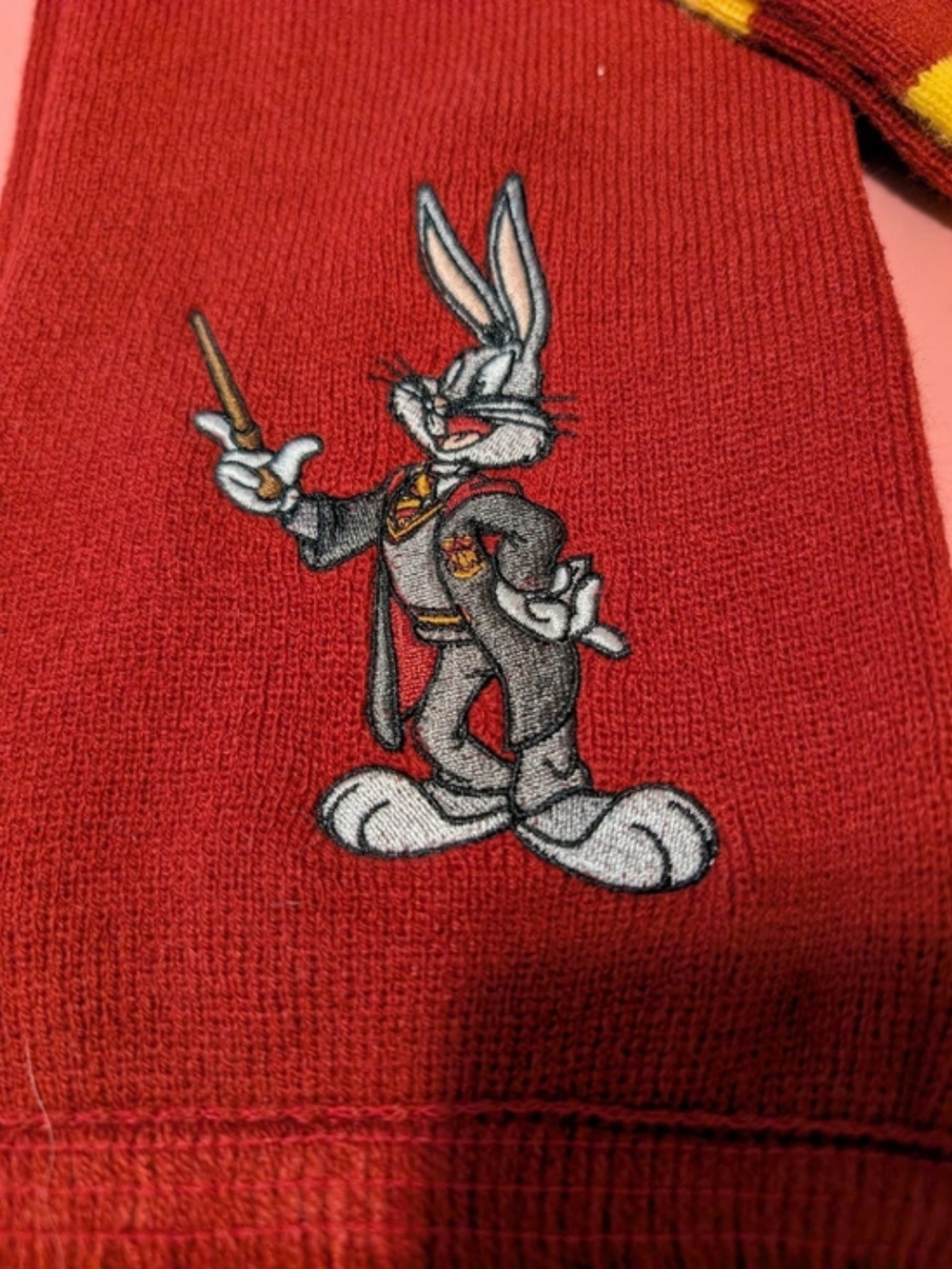 Looney Tunes x Harry Potter Gryffindor Scarf